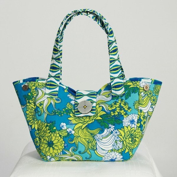 Girlfriends_Bag_open