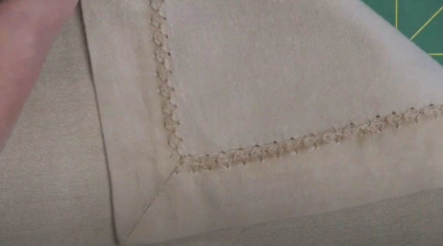 mitred napkin stitches