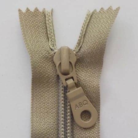 Simply Taupe zipper