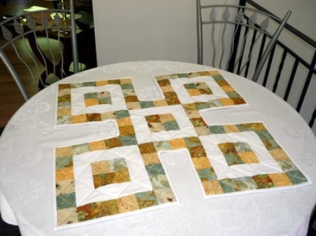 Jayne S - Crossroads Table Runner